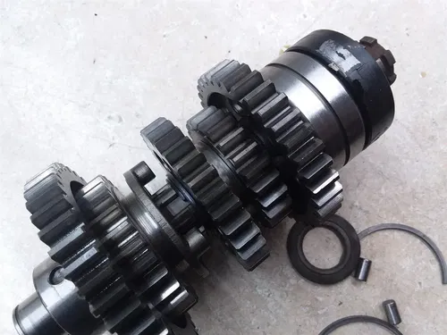 Honda 350 XL XL350-K0 1974 Engine Countershaft Transmission Gears PA 1974 AP-351