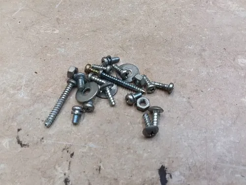 Yamaha 1100 XJ1100 MAXIM Gauge Cluster Mount Screws LOT 1982 PA AP-279