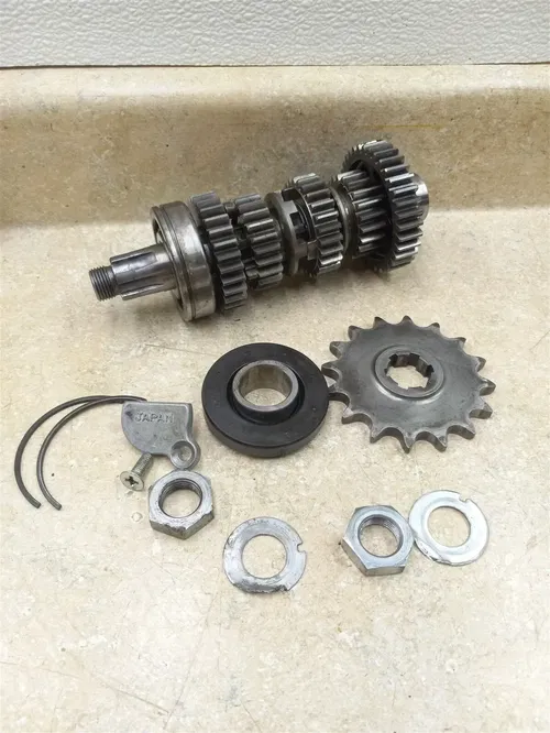 Kawasaki A1 A1SS Engine Countershaft Transmission Gears 1968 1969 PA AP-156