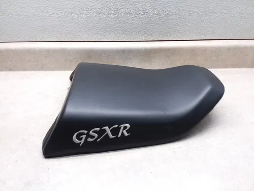 1995 Suzuki GSXR 1100 Rear Seat Assembly GSXR1100-W PA AP-304