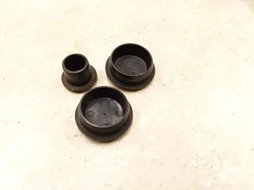 Yamaha 850 TDM TDM850 Frame Circle Grommets 1992 AP-211