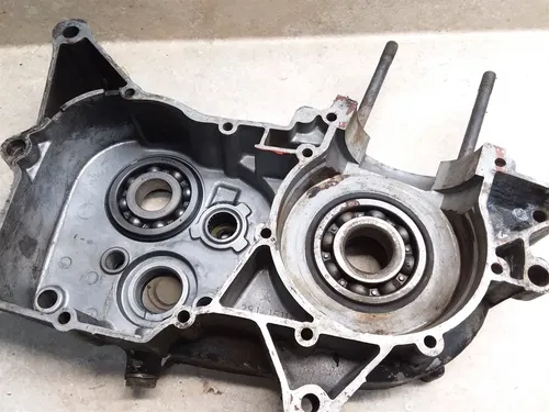 Yamaha 250 DT1-F Engine Left Crankcase 1972 1973 PA AP-255