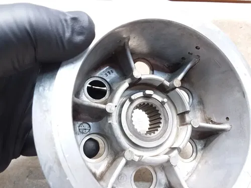VTG 1978 Honda GL1000 Engine Clutch Center Hub Boss PA AP-300