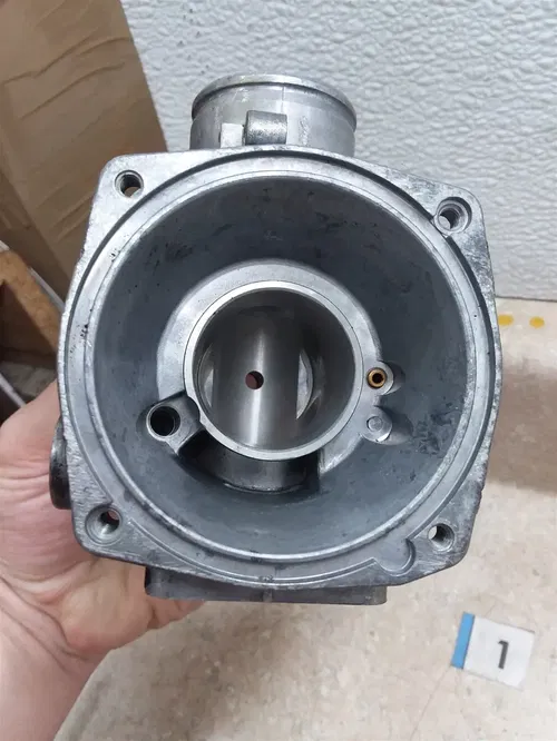 Honda CB750-SC Nighthawk CB750SC Carb LEFT Outer Body 1991-2003 #1 SA AP-384
