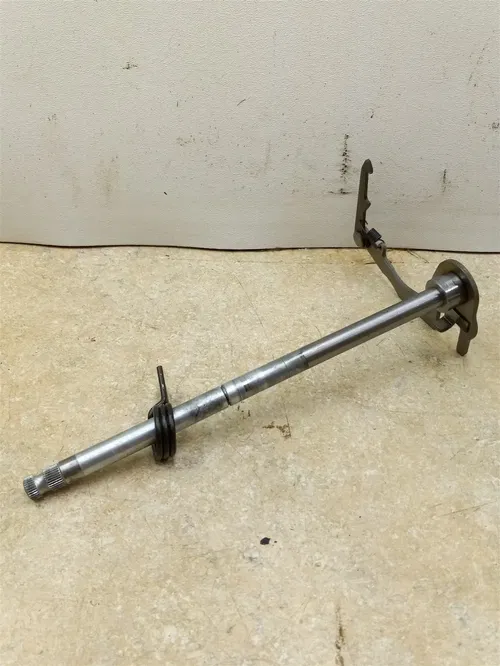 Yamaha LS2 100 Twin Engine Good shift Shaft 1972 PA AP-152