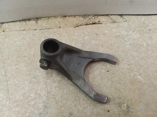 Yamaha R6S R6-S Engine Middle Center Shift Fork Shifter 2008 2009 UO AP-383