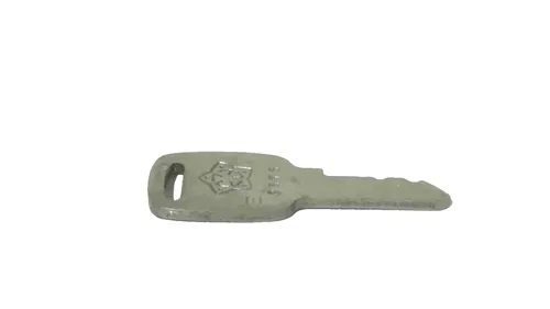 Honda CB CL SL CT CA Precut Motorcycle Key E3575 PA #16 AP-