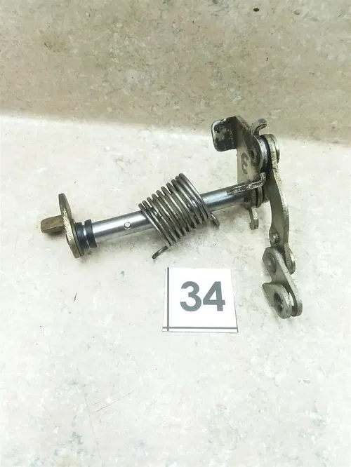 Yamaha XJ650 XJ750 Carburetor RIGHT Choke Shaft #34 1980-1983 UO AP-353