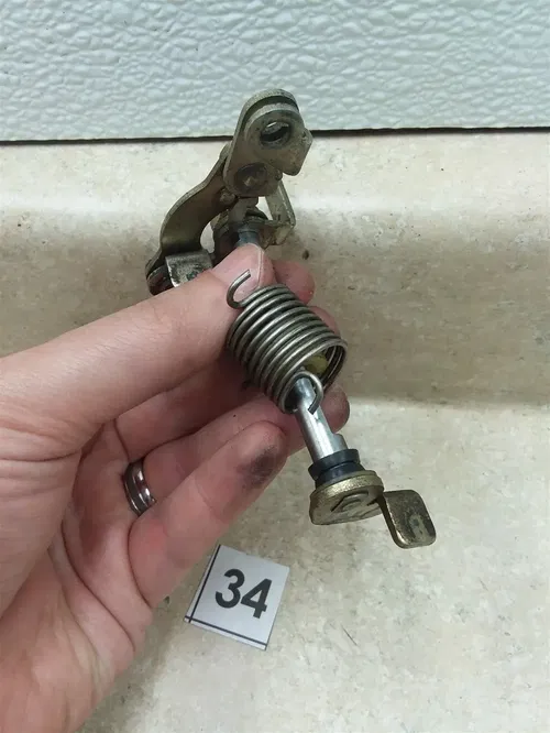 Yamaha XJ650 XJ750 Carburetor RIGHT Choke Shaft #34 1980-1983 UO AP-353