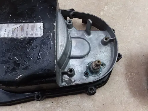 Yamaha 400 RD RD400 Engine Clutch Cover 1970s AP-235 #9