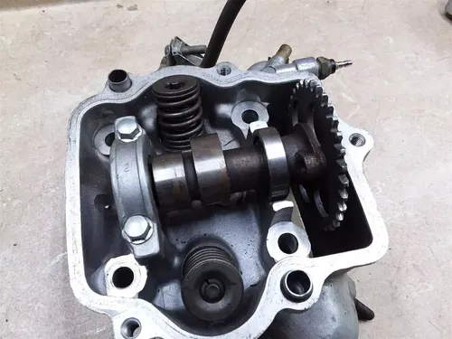 Honda 150 CH150 ELITE SCOOTER Engine Good Cylinder Head Camshaft Unit 1985 1986