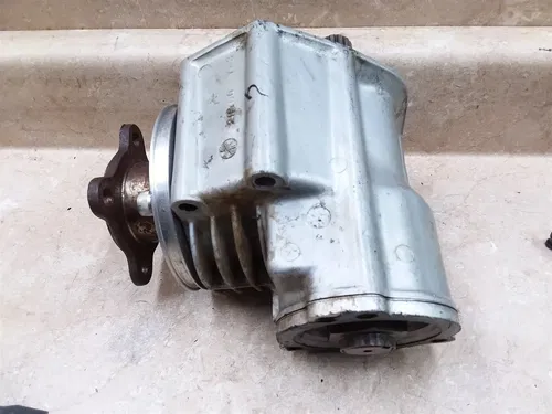 Yamaha XS1100 SPECIAL Engine Good Drive Case Gear Unit 1979 1980 1981 AP-281