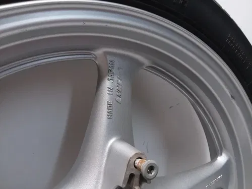 SUZUKI VX-800 1990 VX800 REAR WHEEL & TIRE PA AP-209