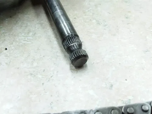 Kawasaki KZ1000 POLICE Engine Shift Shaft Has Splines Wear AP-219