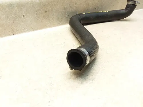 1995 Suzuki GSXR 1100 Lower Radiator Hose #2 GSXR1100-W PA AP-304
