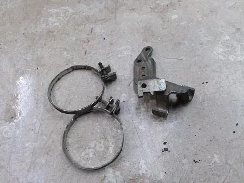 Honda 350 XL350-R Fork Boot Clamps & Hose Bracket 1984 1985 PA AP-298