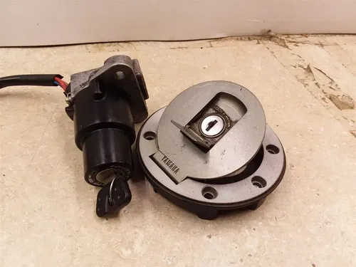 Yamaha 850 TDM TDM850 Ignition Switch Gas Tank Cap & Key 1992 AP-211