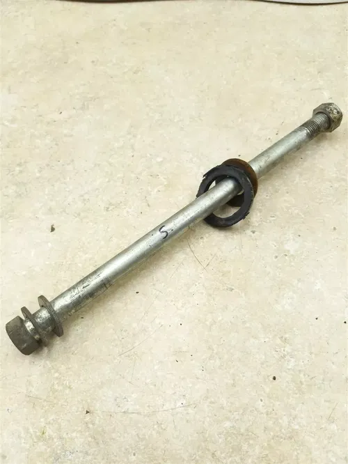 Kawasaki 250 A1 A1-SS A1SS Swingarm Bolt 1968 1969 PA AP-156