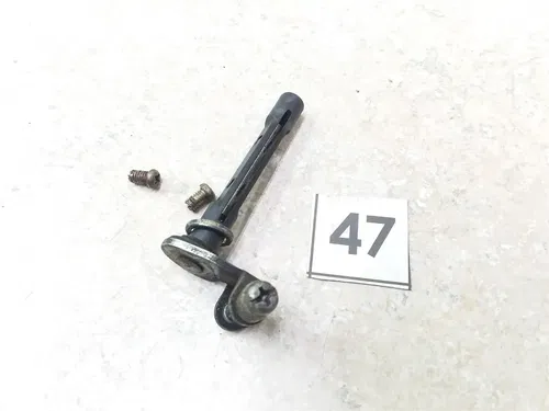 Honda CB650-SC Nighthawk Carb Left Outer Throttle Shaft 1983-1985 #47 UO AP-394