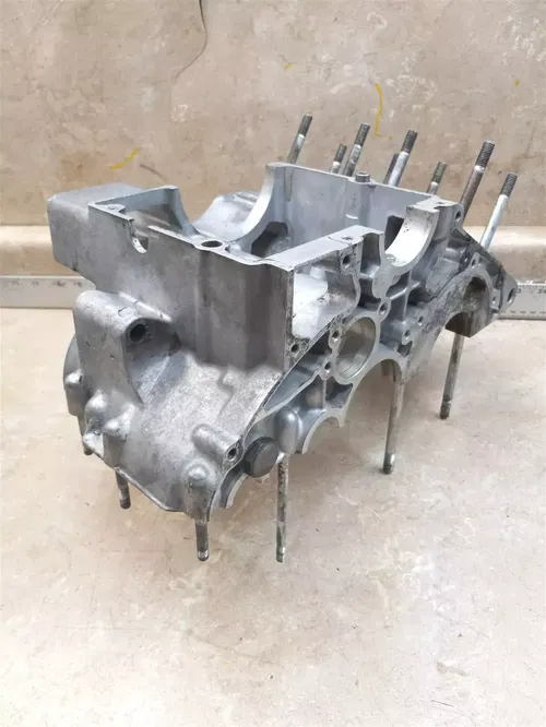 Kawasaki 250 A1 A1-SS A1SS Engine Good TOP Crankcase 1968 1969 PA AP-156