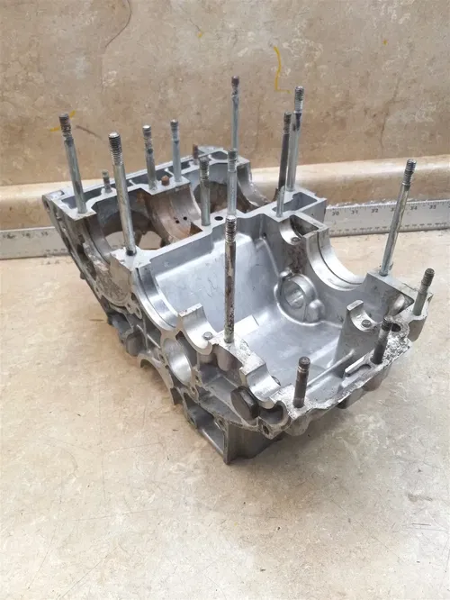 Kawasaki 250 A1 A1-SS A1SS Engine Good TOP Crankcase 1968 1969 PA AP-156