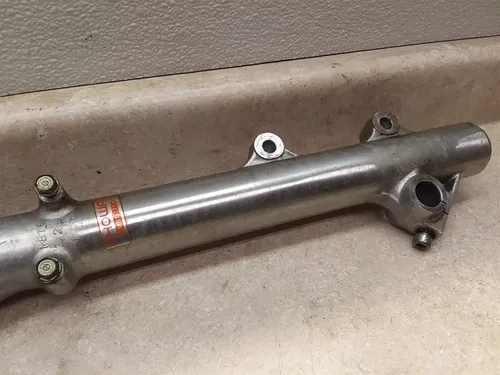 Honda V45 MAGNA VF750 Right Fork Leg 1982 1983 PA AP-352