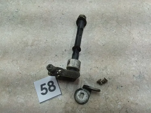 Kawasaki ZX600-E ZZR600 Carb RIGHT Middle Throttle Shaft 58 1993-2003 UO AP-359