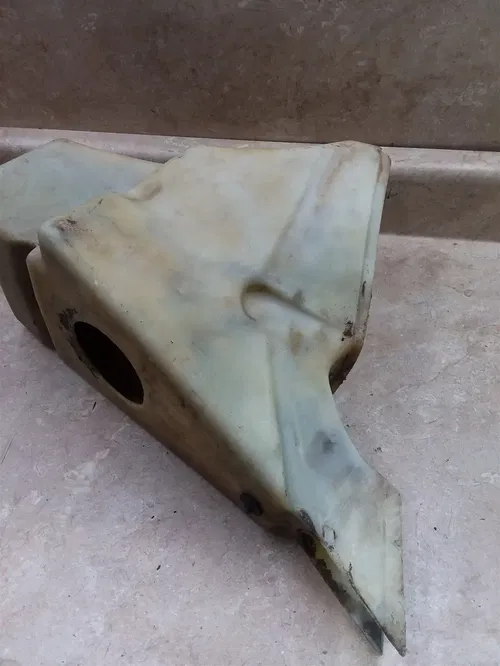 Husqvarna Husky 400 WR  WR400 Air Box Housing  1984  RP-1