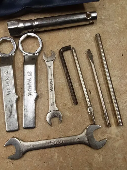 Yamaha 1100 XJ1100 MAXIM OEM Tools & Pouch Bag 1982 PA AP-279