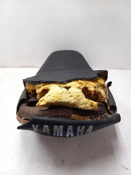 Yamaha 100 YL2 YL2-C Original Good Seat Pan Base Unit 1968