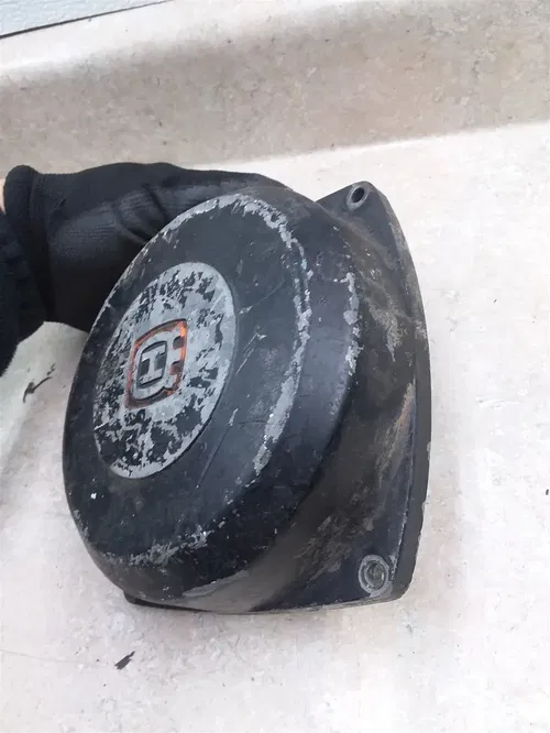 Husqvarna Husky CR360 CR250 CR390 1977 1978 Engine Stator Cover #11 PA AP-