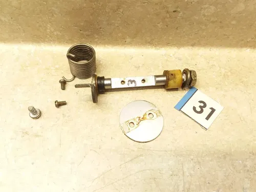 Yamaha XJ650 MAXIM XJ750 Right Left Inside Throttle Shaft 31 1980-1983 UO AP-397