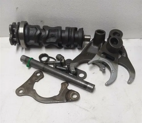 Honda 750 CB CB750-F Supersport SHIFT FORKS DRUM 1980 AP-83