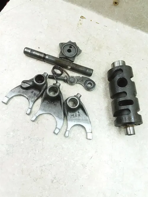 Honda 125 TL TL125 TRIALS 1976 Engine Shift Forks Drum PA AP-332