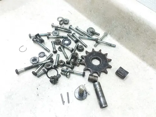 Suzuki 125 RM RM125 Engine Misc Case Bolts 1980 PA AP-116