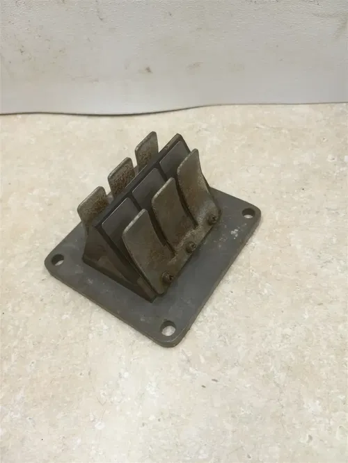 Yamaha 360 MX MX360 Engine Reed Valve cage 1974 PA AP-154