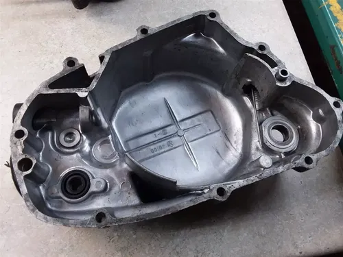 Yamaha 100 MX MX100 Engine Right Clutch Cover 1975 1975 AP-250