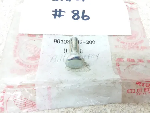 HONDA ATC110 125 200 250 90103-943-300 8x25mm FRONT WHEEL HUB BOLT PA-1 #86