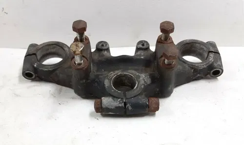Yamaha 500 SC SC500-A TOP TREE TRIPLE CLAMP 1973 AP-89