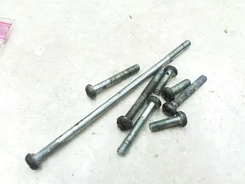 Yamaha 200 CS3-C Scrambler Engine Stator Cover Case Bolts 1971 PA AP-408