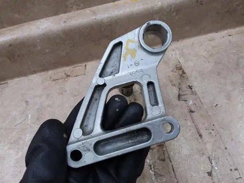 Kawasaki 600 ZX6 NINJA ZX600-E2 LEFT REAR Footpeg Bracket Unit 1994 PA AP-202