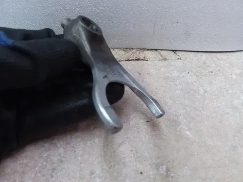 Yamaha YZF600 R6-S R6S Engine Right Fork Shifter 008 2009 UO AP-383
