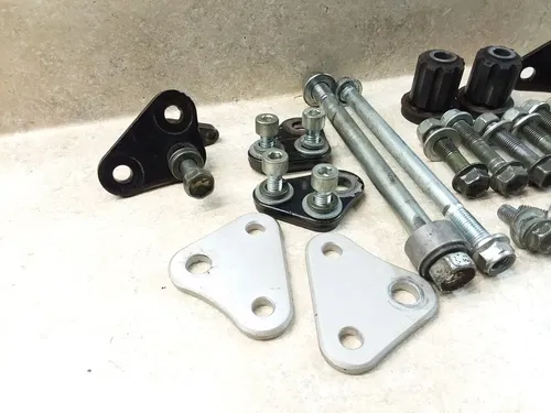 1995 Suzuki GSXR 1100 Motor Mount Bolts & Bracket Hardware GSXR1100-W PA AP-304