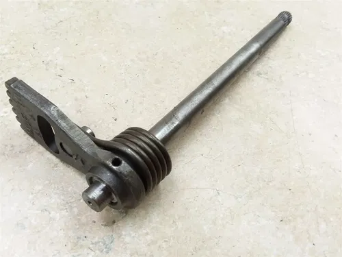 Suzuki 400 TM400 CYCLONE Engine Shift Shaft 1971 1972 1973 AP-233
