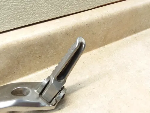 Kawasaki ZRX1200-R ZRX1200 LEFT Rear Footpeg Bracket Unit PA 2001-2005 AP-315