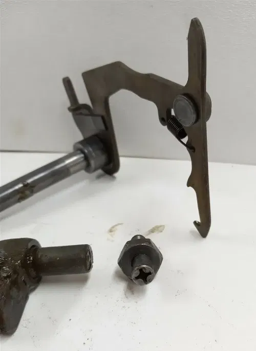 Yamaha 125 YZ YZ125-C AHRMA Engine shift shaft LOT 1976 AP-71