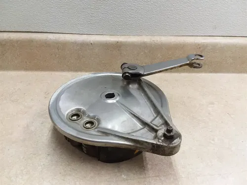 Honda 500 CX CX500-CUSTOM Nice Shape Rear Wheel brake Plate 1979 PA AP-113