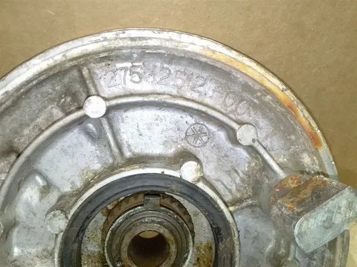 Yamaha 275" RT1 RT2 Frozen Drive Front Wheel Brake Plate 1970s A-166