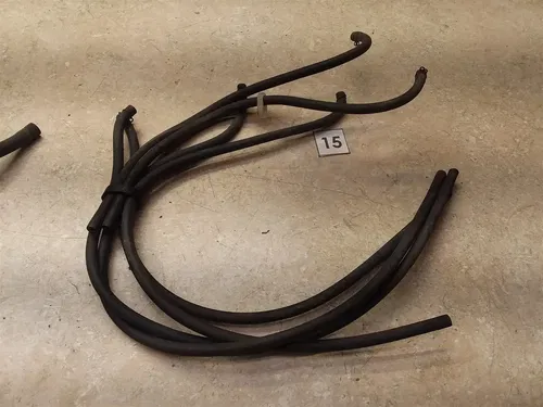Honda CB550-F K Carburetor Overflow Fuel Drain Hoses 087A 1976 #15 UO AP-392