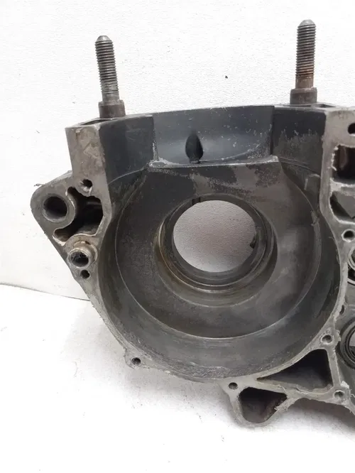 Yamaha 400 YZ YZ400-F Engine Right Crankcase 1979 PA AP-133